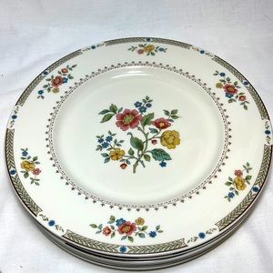 Royal Daulton, Kingswood‎ pattern 10 inch dinner plates x 6.